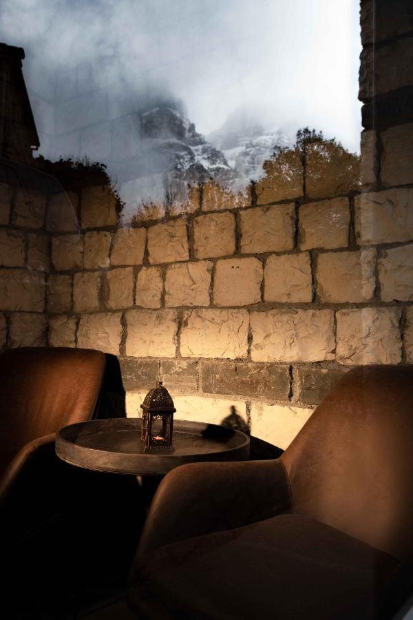 Konaki Hotel パピンゴ エクステリア 写真